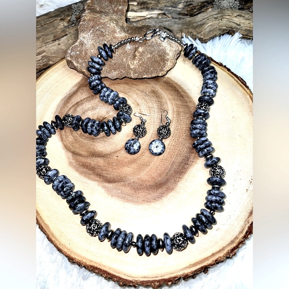 Set: Sodalite gem stone necklace and earrings